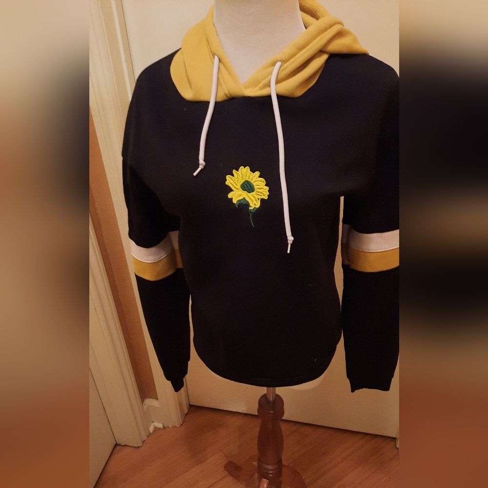 Romwe Sunflower Hoodie
